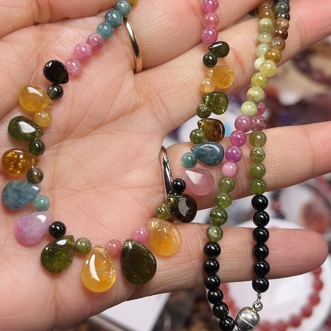 未镶嵌水晶颈饰多样性发一