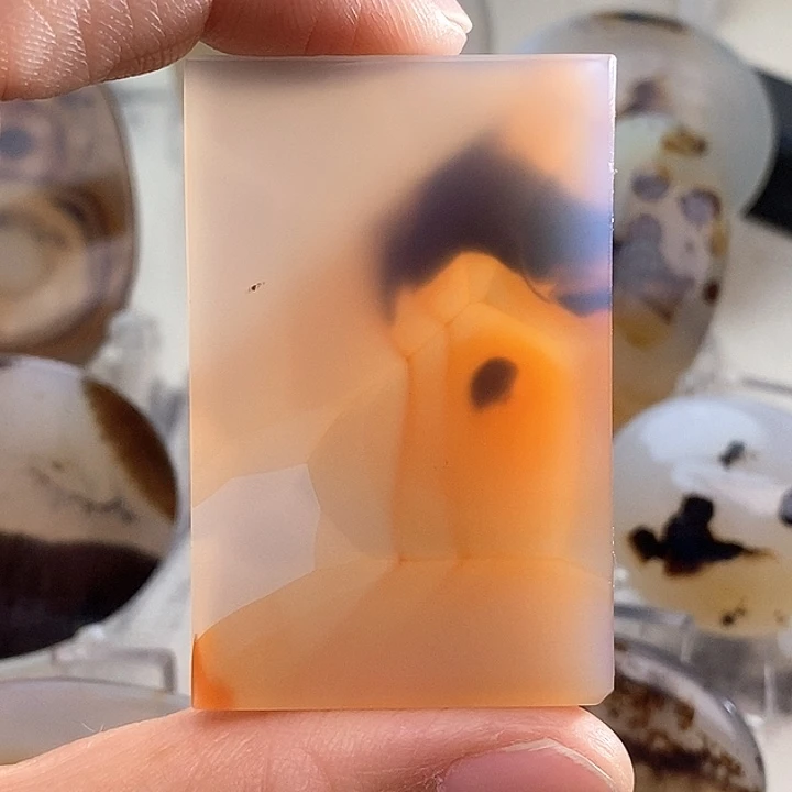 玛瑙/玉髓颈饰未镶嵌