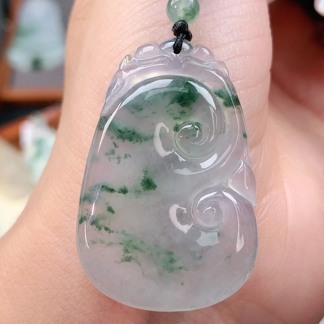 颈饰未镶嵌翡翠如意