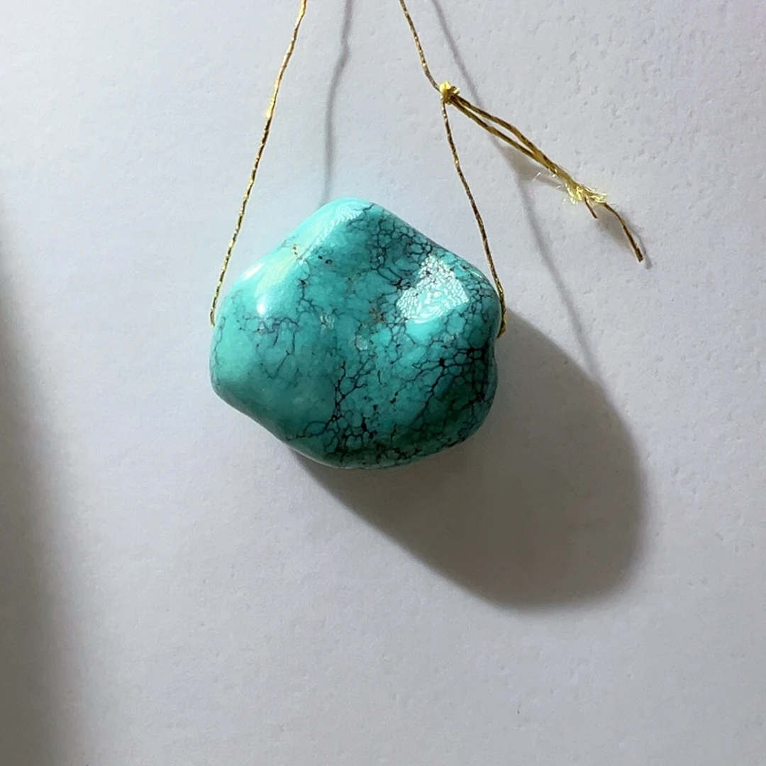 绿松石未镶嵌挂件