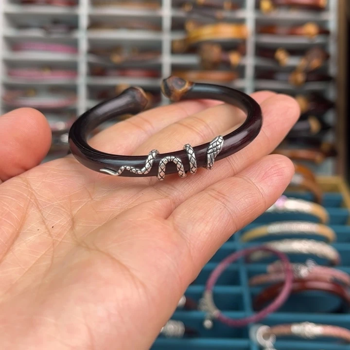 木木*、正宗鸡血藤手镯加蛇54