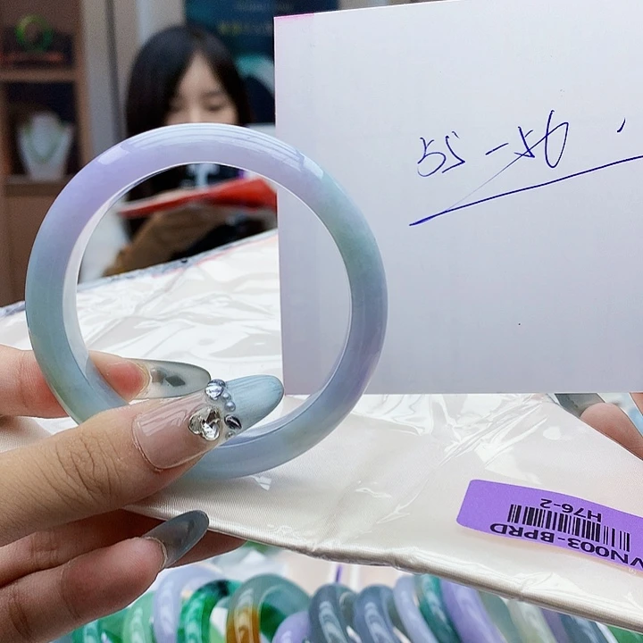 翡翠手镯未镶嵌f