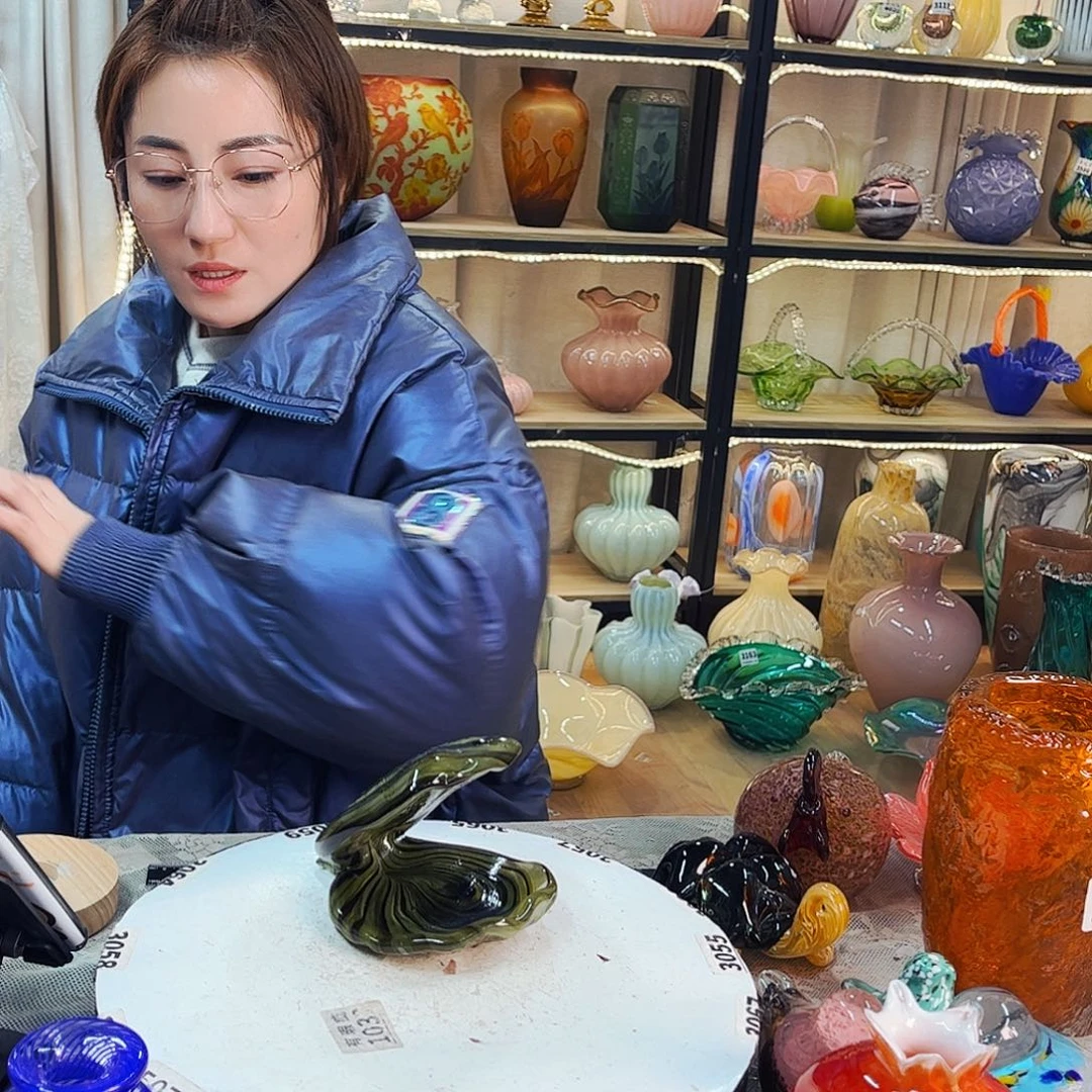 大贝壳下播特福利家悦琉璃工艺品