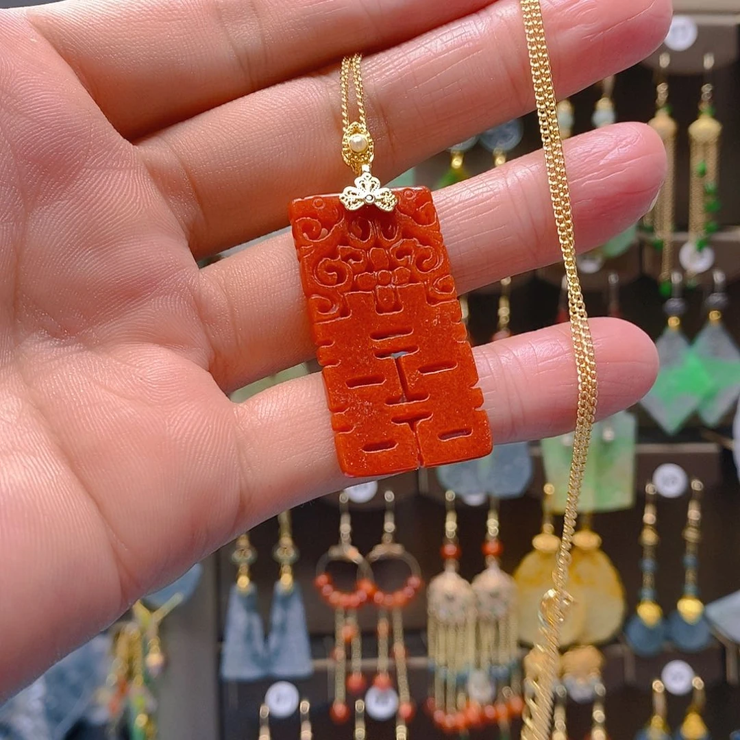 未镶嵌翡翠耳饰翡翠