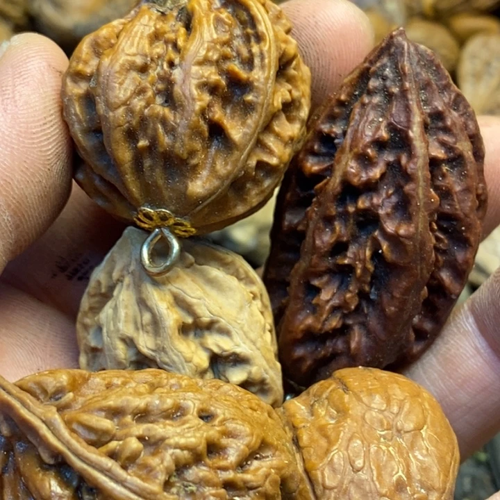 吊坠桃核娜姐真的92