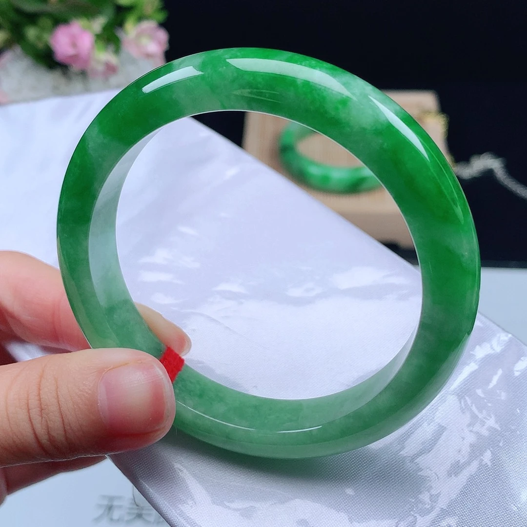 翡翠未镶嵌手镯1501