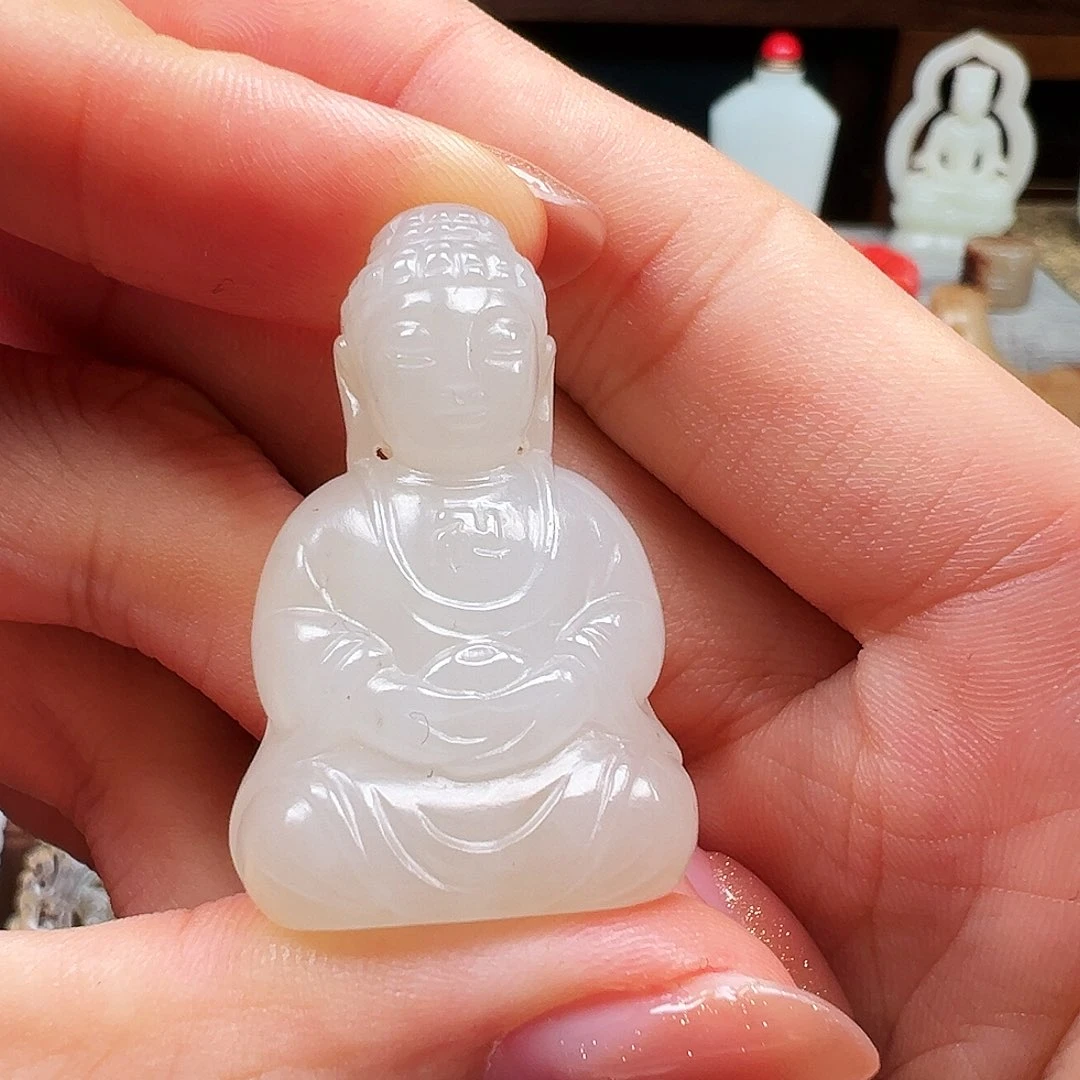 颈饰未镶嵌和田玉圆**技