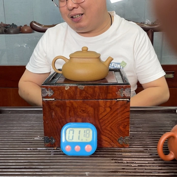 巴***嘿茶壶紫砂哈哈哈哈哈这个洪荒之力是因为