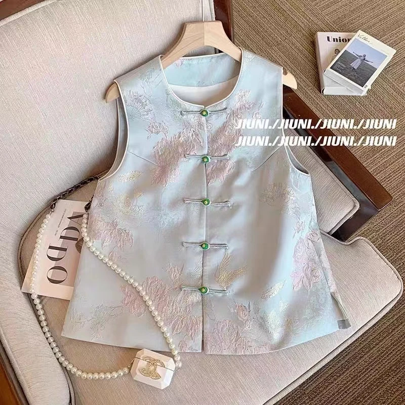 国风马甲女2025春夏新款新中式织锦提花盘扣马夹设计感背心7783