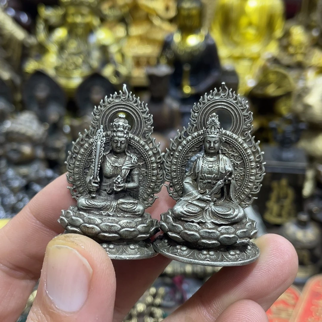 山***慈白铜材质精品摆件