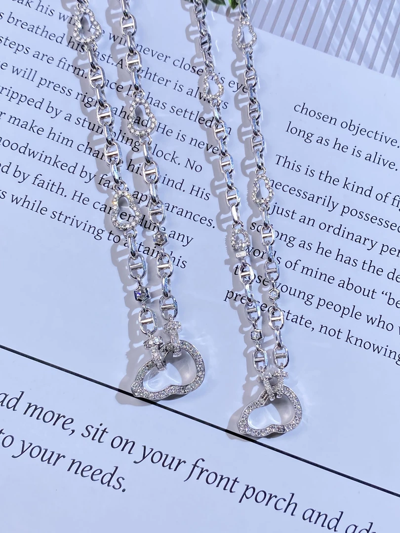 [美赞珠宝]重金重工葫芦设计新款猪鼻链满钻时尚百搭扣简约项链H