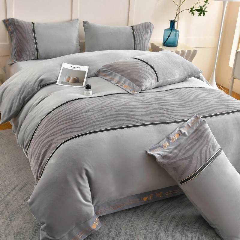 富安娜加厚8-9斤双面绒牛奶绒四件套纯色婴儿绒防静电床上用品25