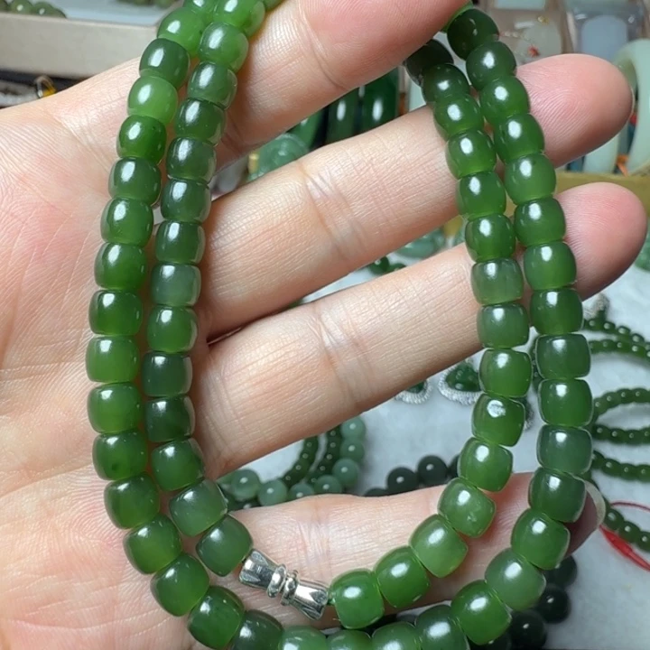 和田玉（碧玉）未镶嵌颈饰