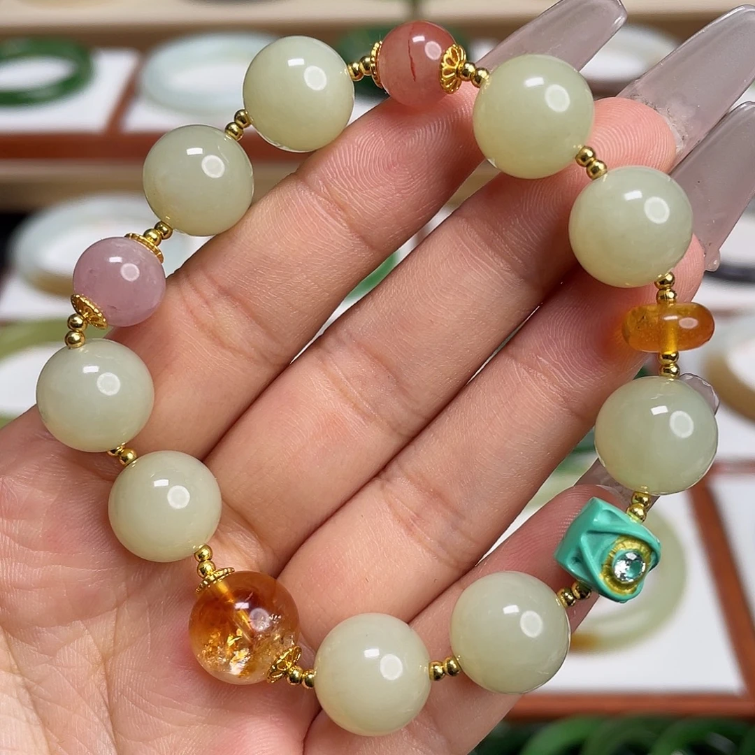 和田玉未镶嵌手链