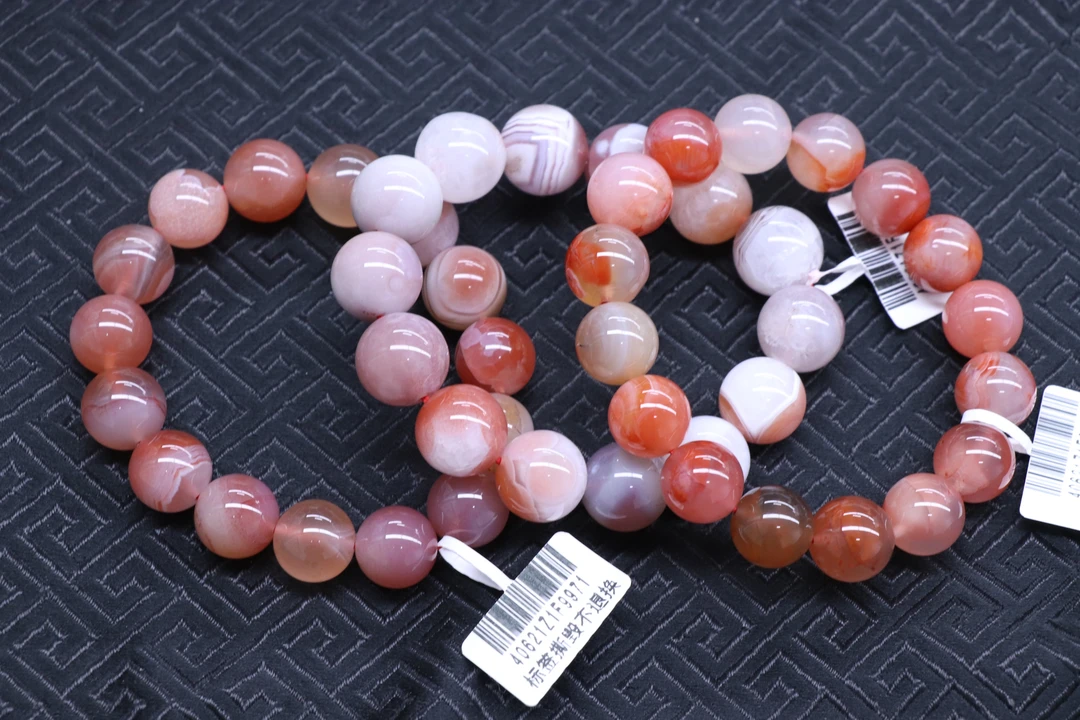 原矿无优化杨柳南红玛瑙缠丝单圈13mm左右多样性发一件颜色随机发