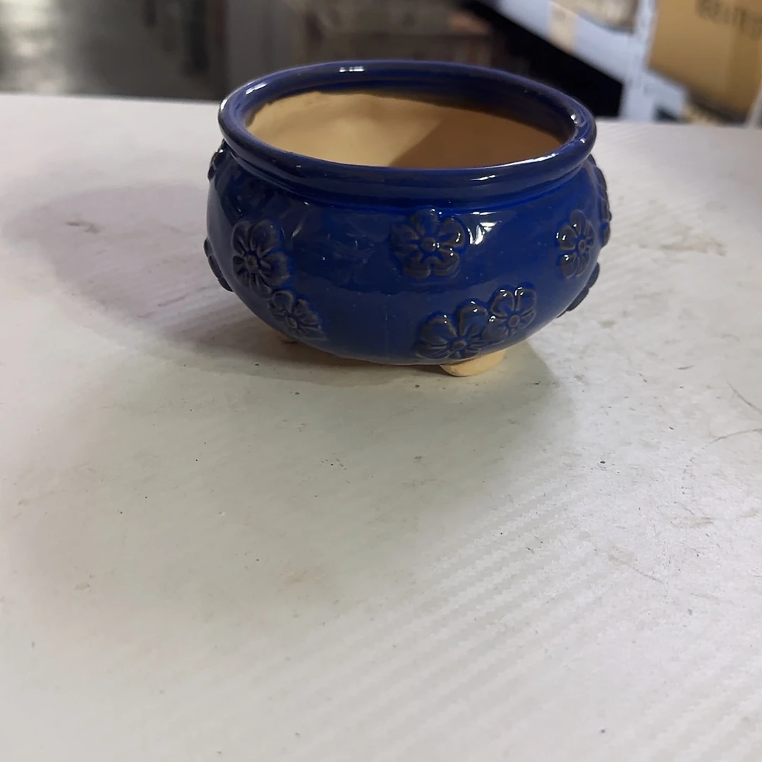 -福利局库存尾单·有孔花盆当天满9元发