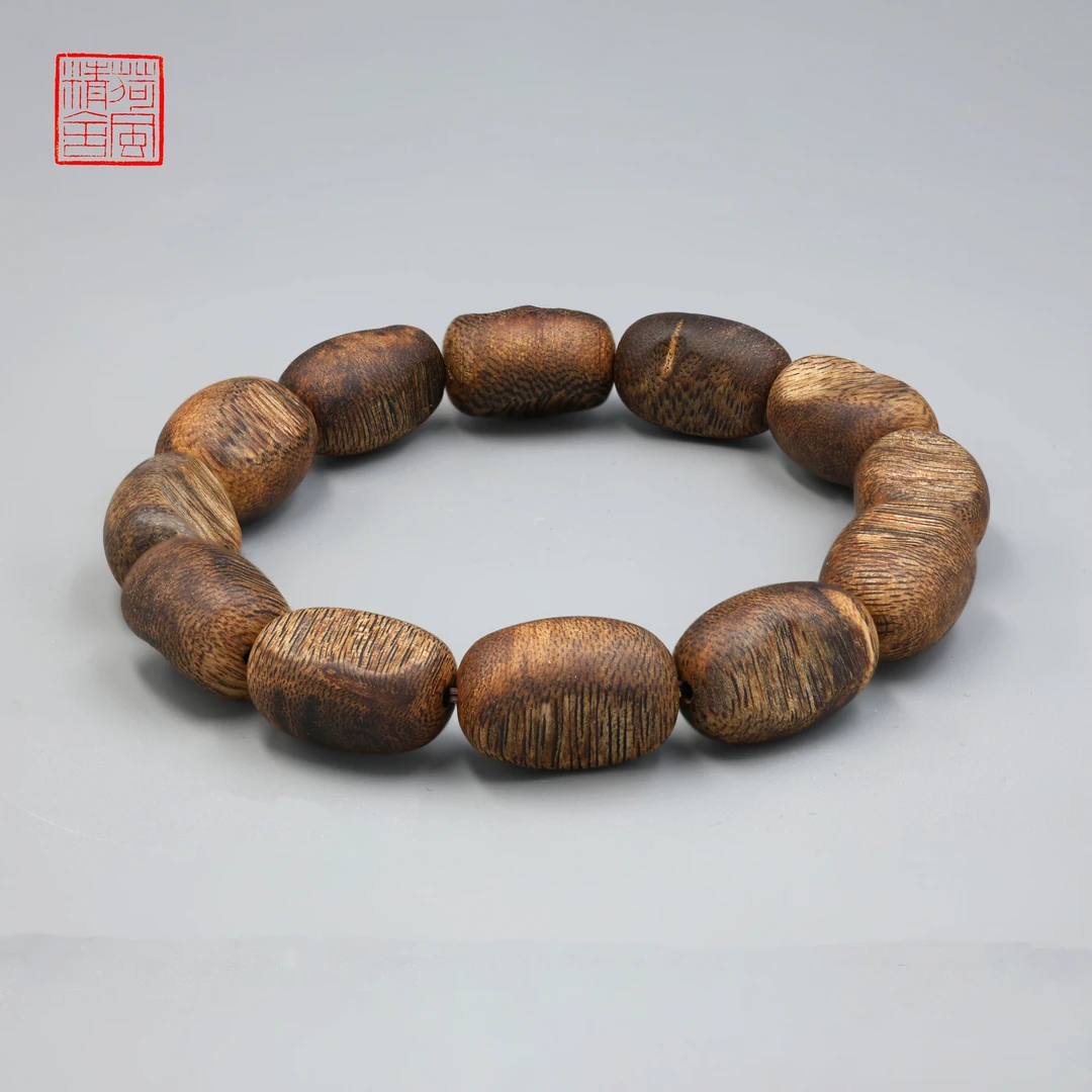 沉香海南乌身满结油大瘤疤随型沉香单圈手串-CX621
