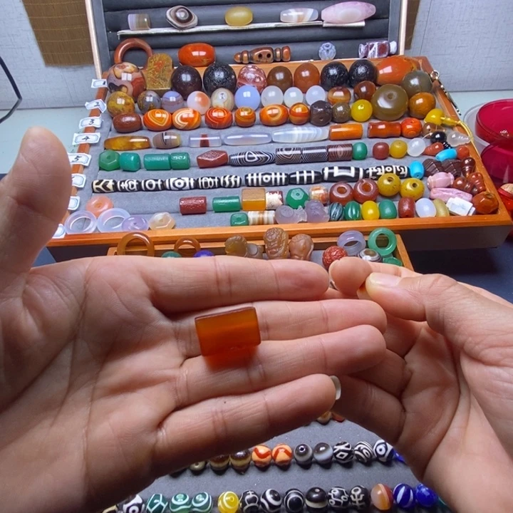 河***马玛瑙/玉髓未镶嵌巴西玛瑙饰品桶珠