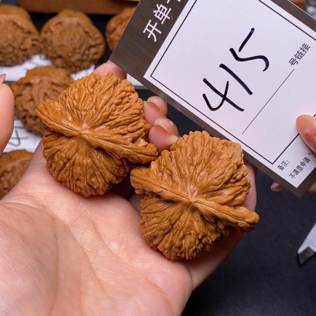 文玩核桃把件50四座楼415