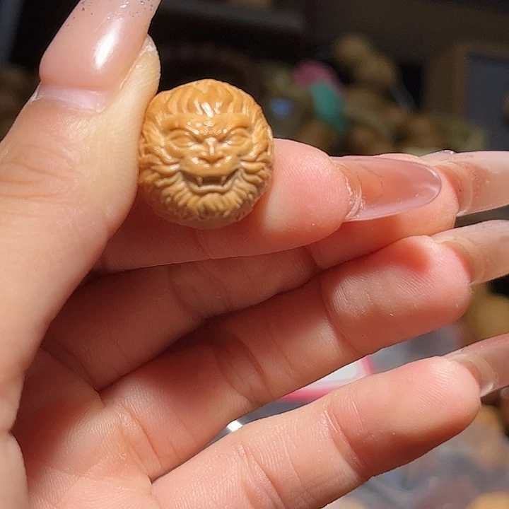 ༺***༻吊坠猴头核桃17大圣与牛魔王