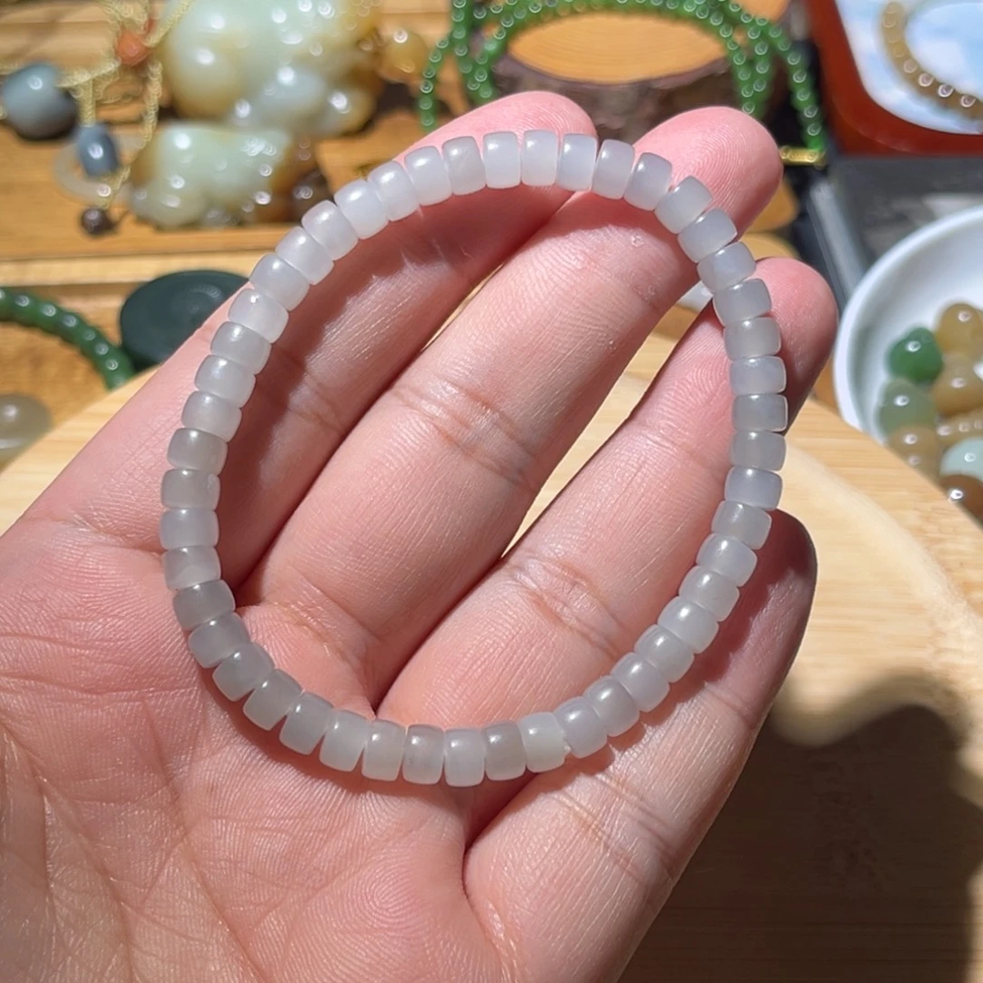 未镶嵌和田玉珠宝半成品