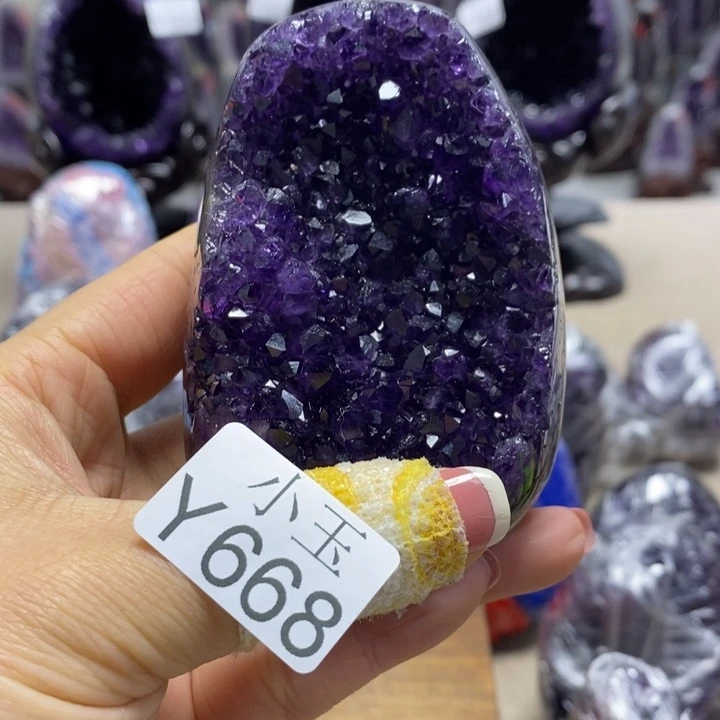 未镶嵌水晶大型摆件（非配饰）摆件