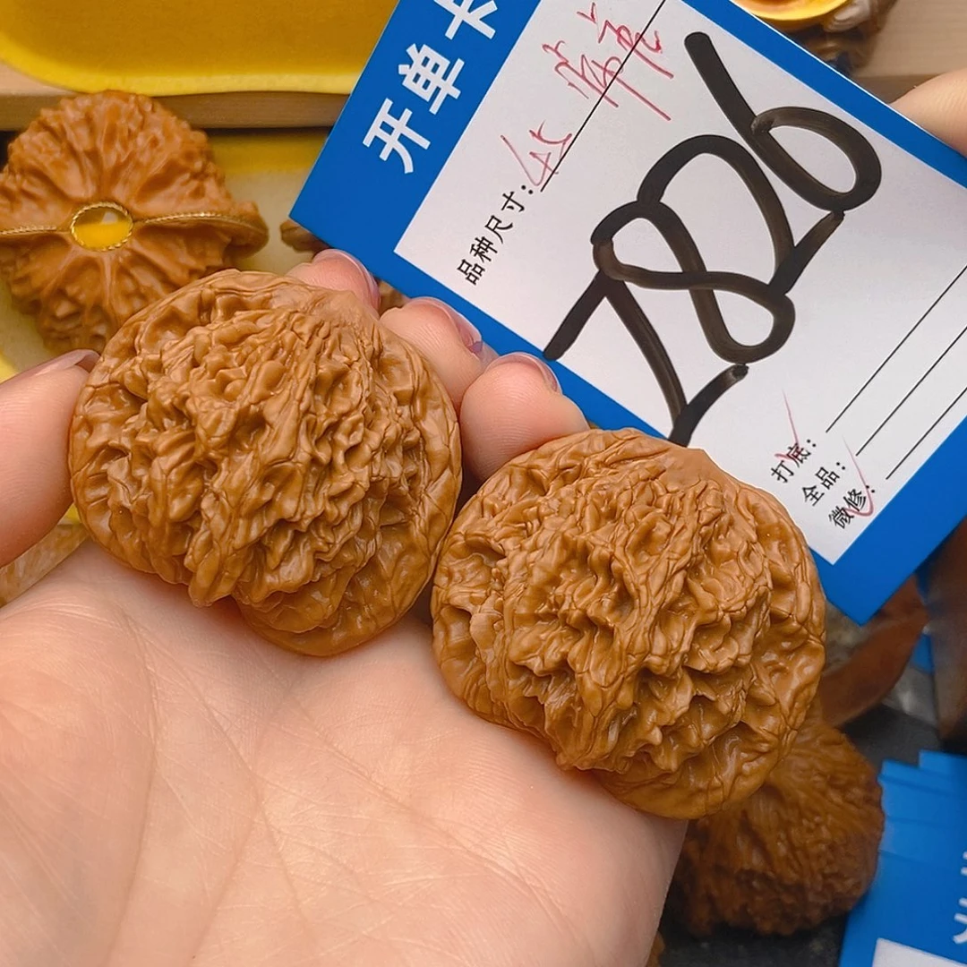 桃核吊坠核桃虎头