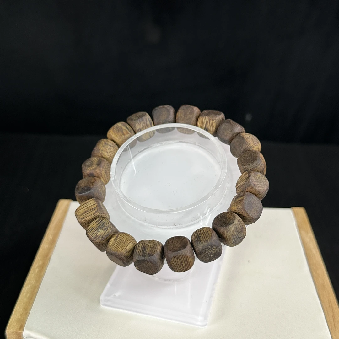 GXCX-4959 海南棋楠高油大方珠14.5g 约：11mm*20颗