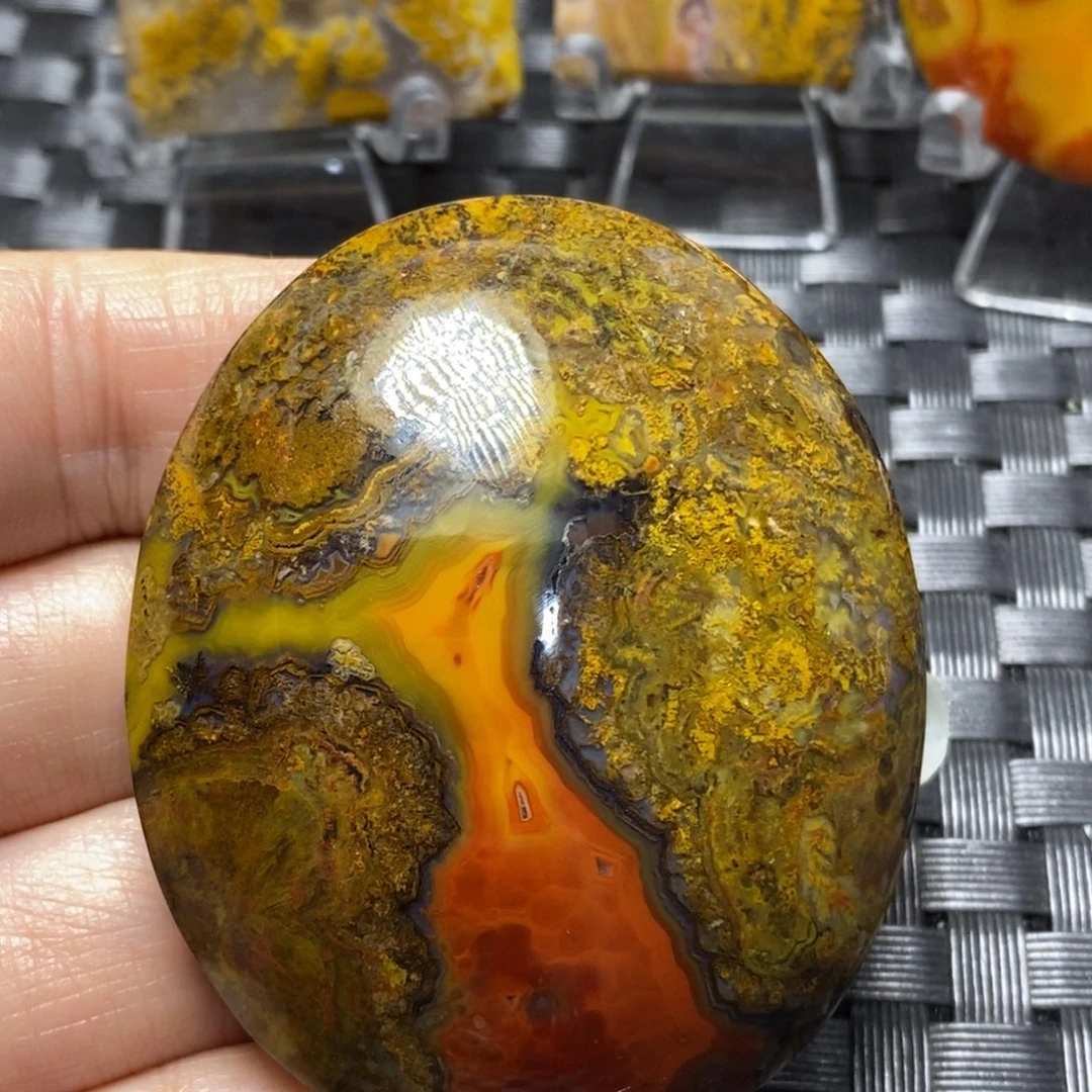 玛瑙/玉髓颈饰未镶嵌往***丁