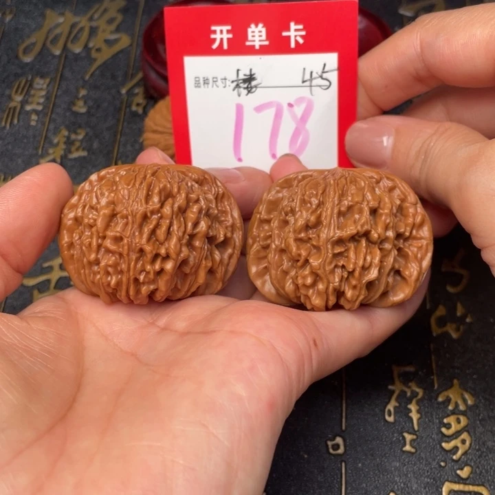 吊坠桃核文玩的好