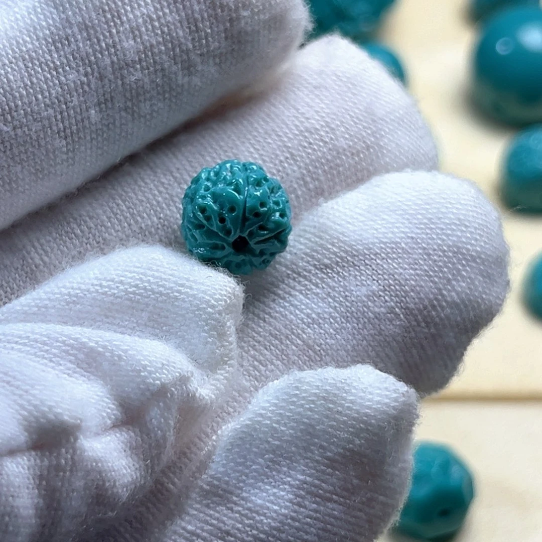 未镶嵌绿松石金刚