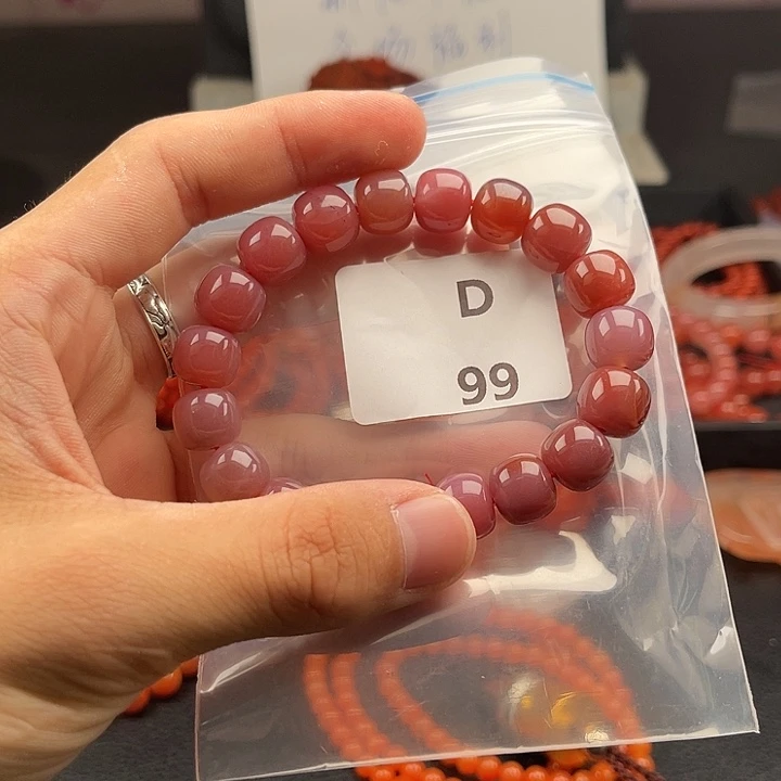 未镶嵌南红玛瑙多样性发货11m m南红玛瑙