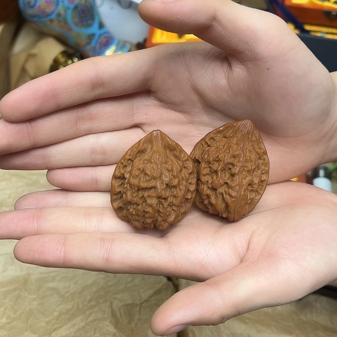 大叶紫檀（黑酸枝木类）