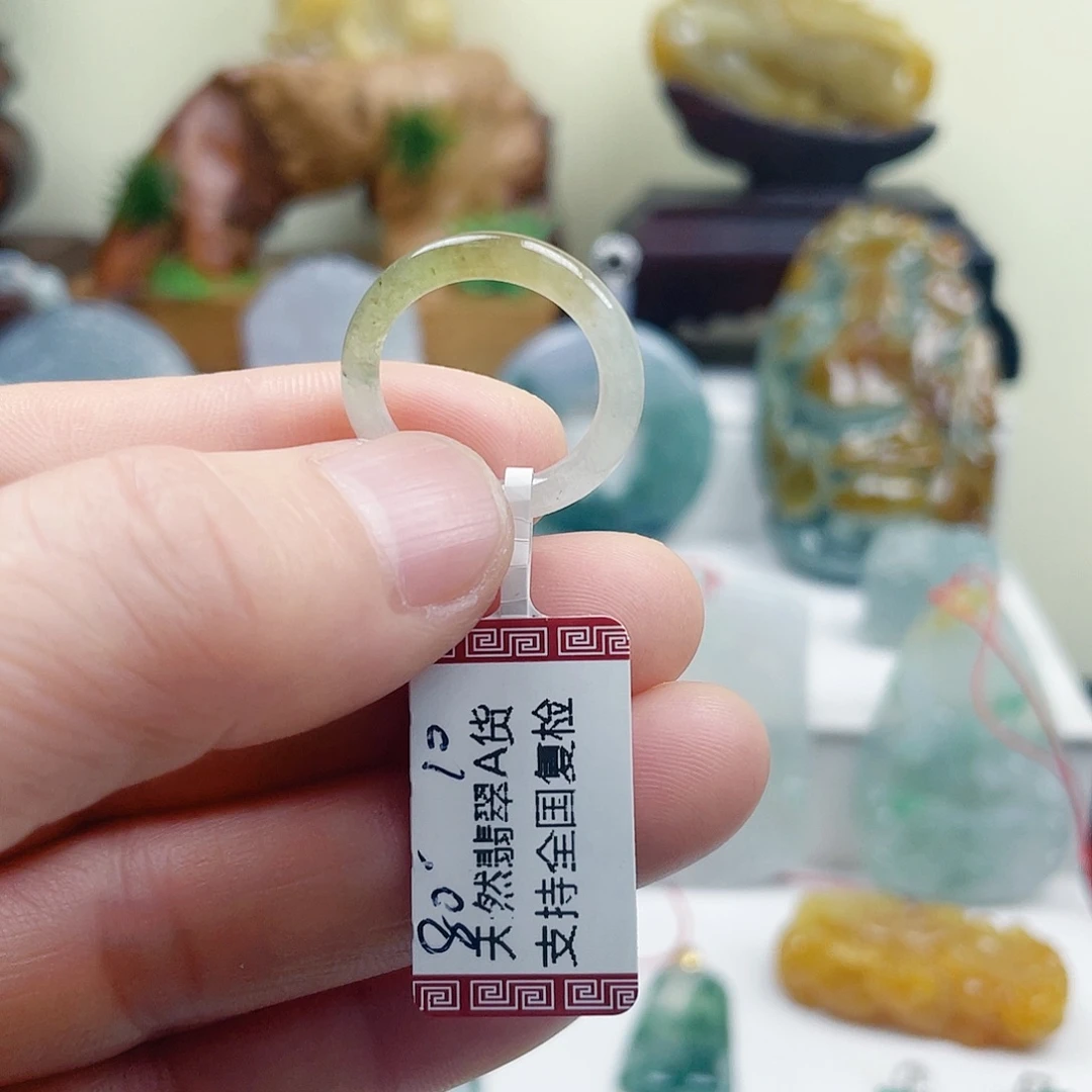 翡翠未镶嵌颈饰2222