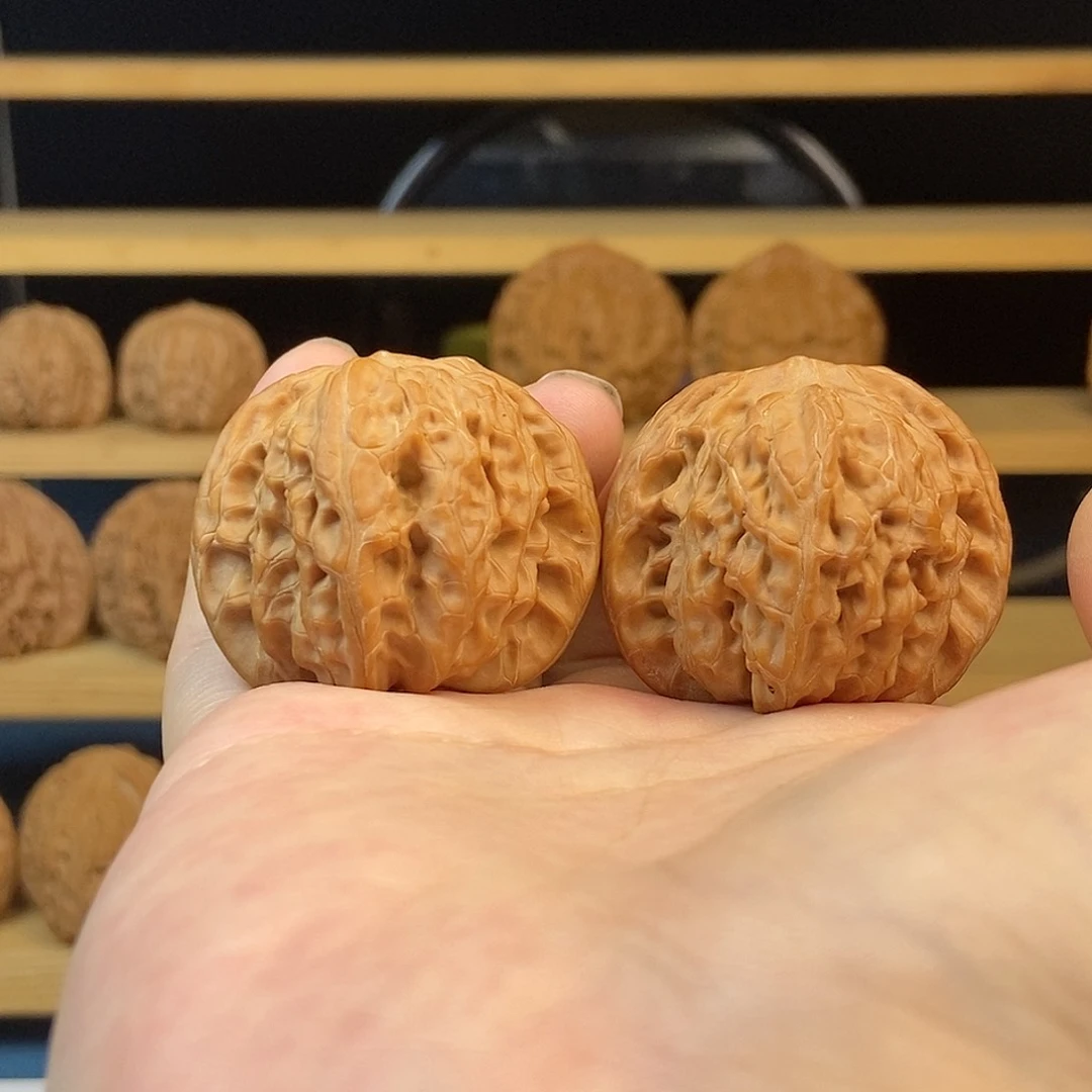 【闪购商品】文玩核桃把件