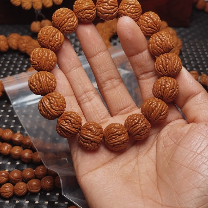 桃核手串龙纹桃核2