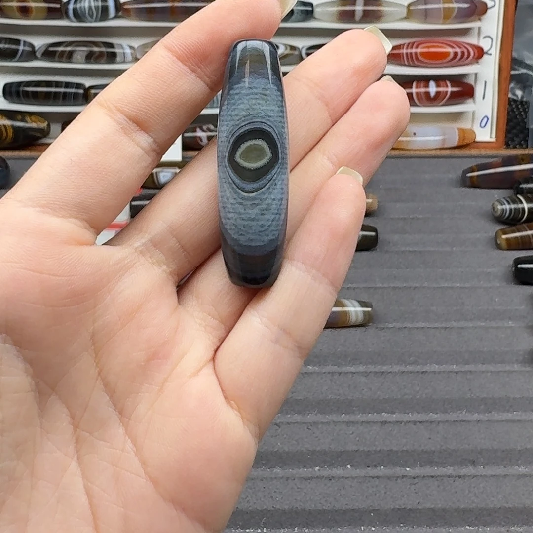 来***1玛瑙/玉髓合金珠宝半成品