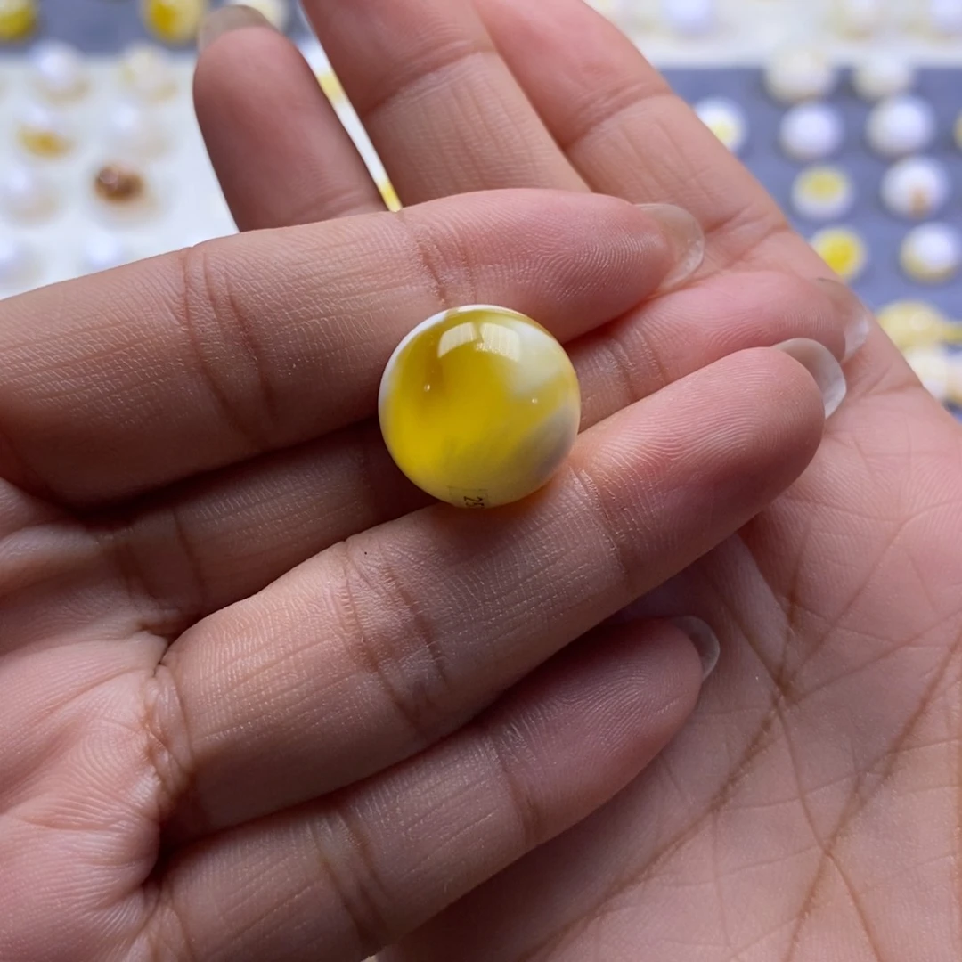 猫***号未镶嵌琥珀珠宝奇石