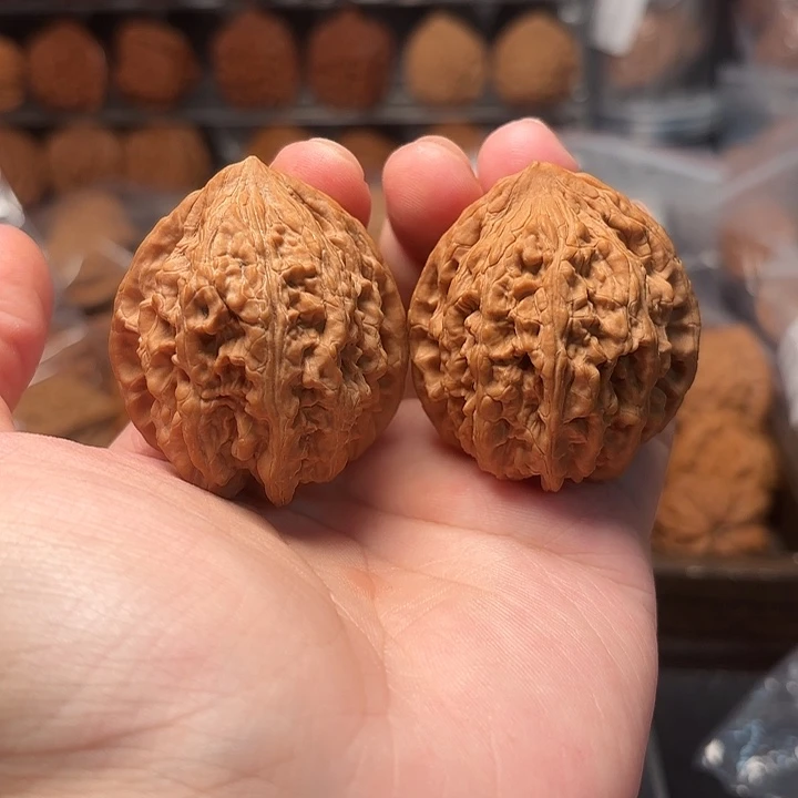 1文玩核桃盘龙谷42-266