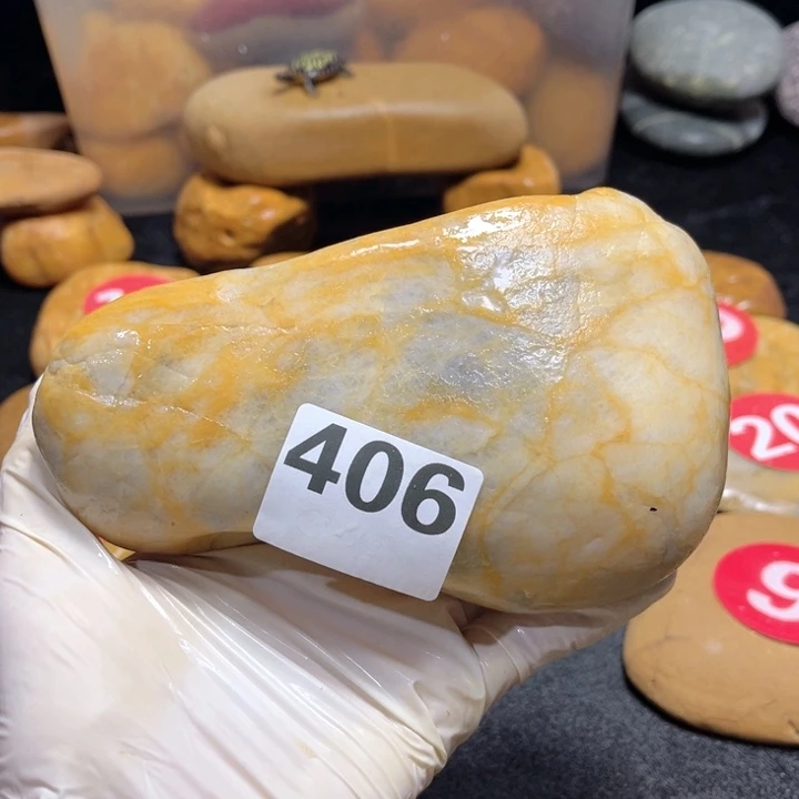 A***i琉璃手工艺品木头人和他一起被