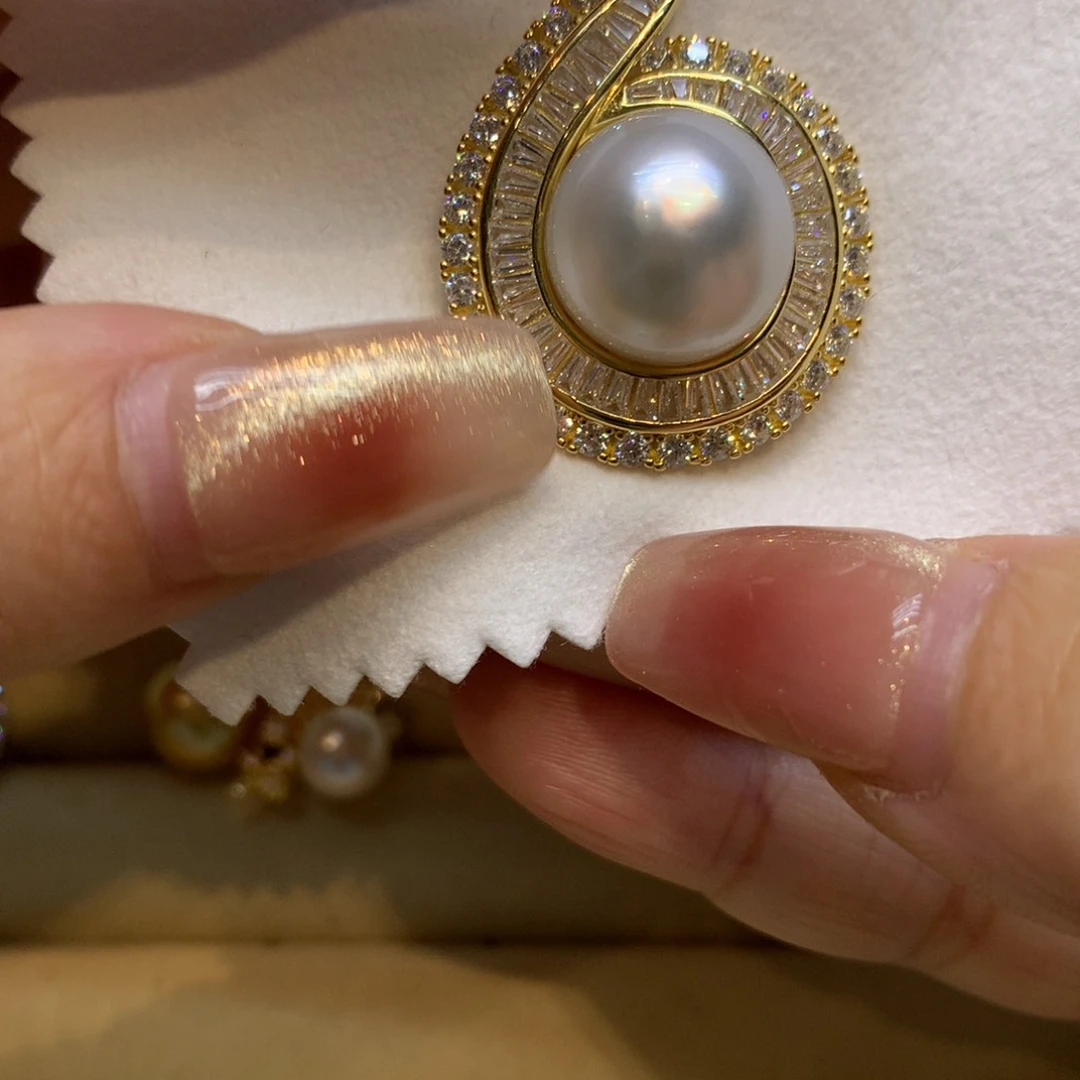 颈饰银S925镶嵌海水珍珠