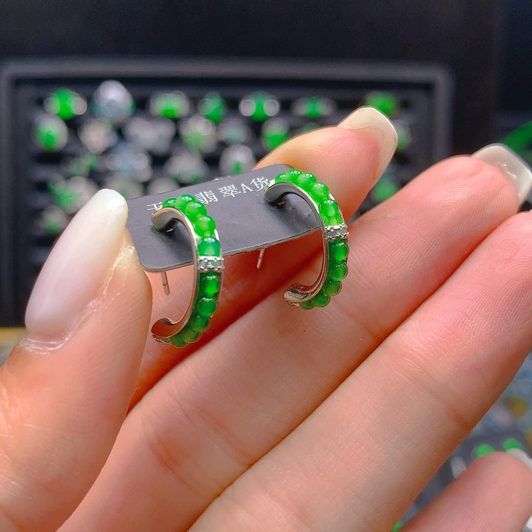 未镶嵌翡翠耳饰天然翡翠