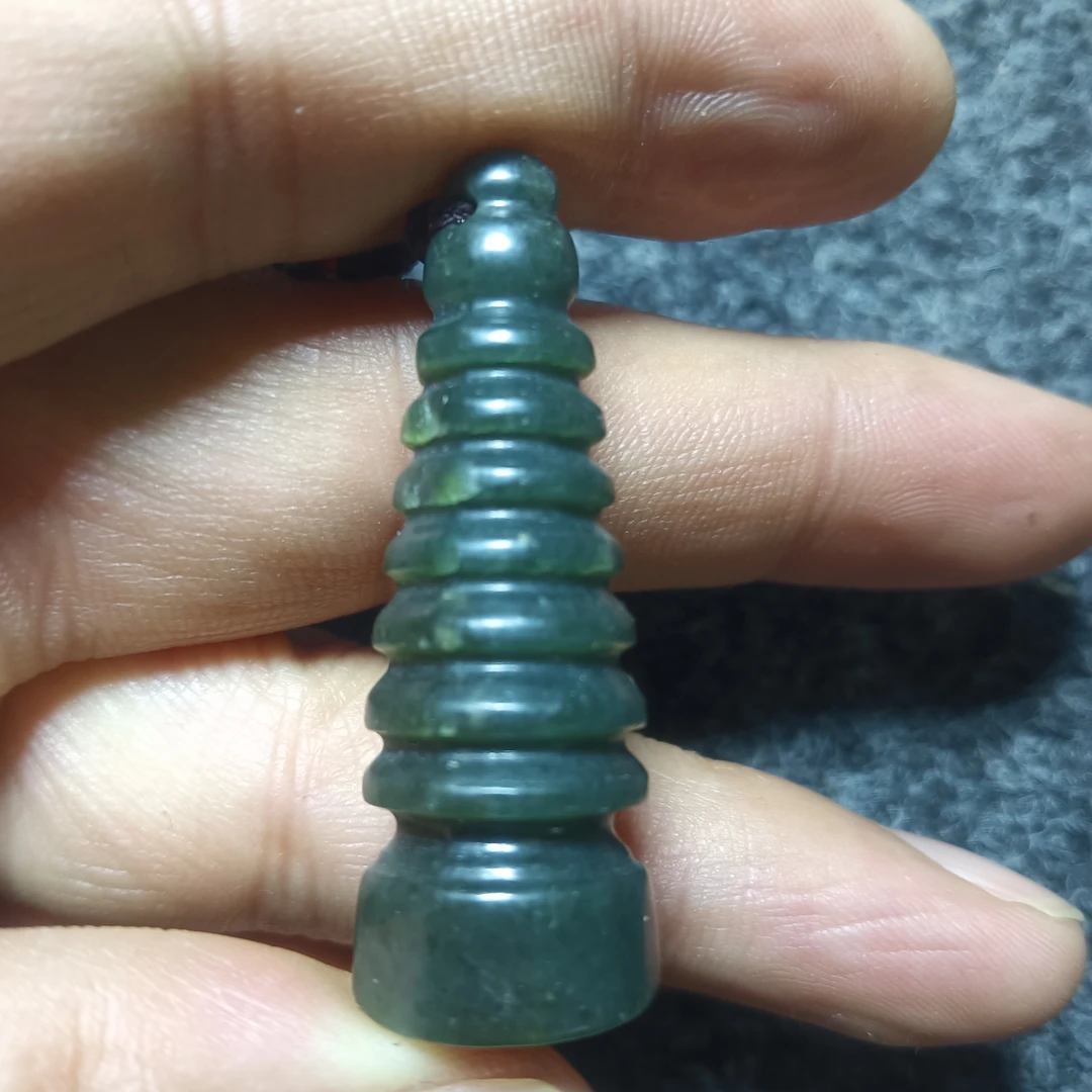 和田玉旧藏吊坠挂件