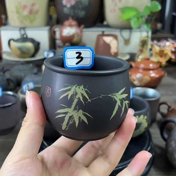 人***湖建水紫陶刻填主人杯
