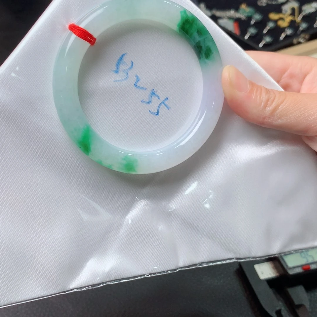 未镶嵌手镯翡翠翡翠