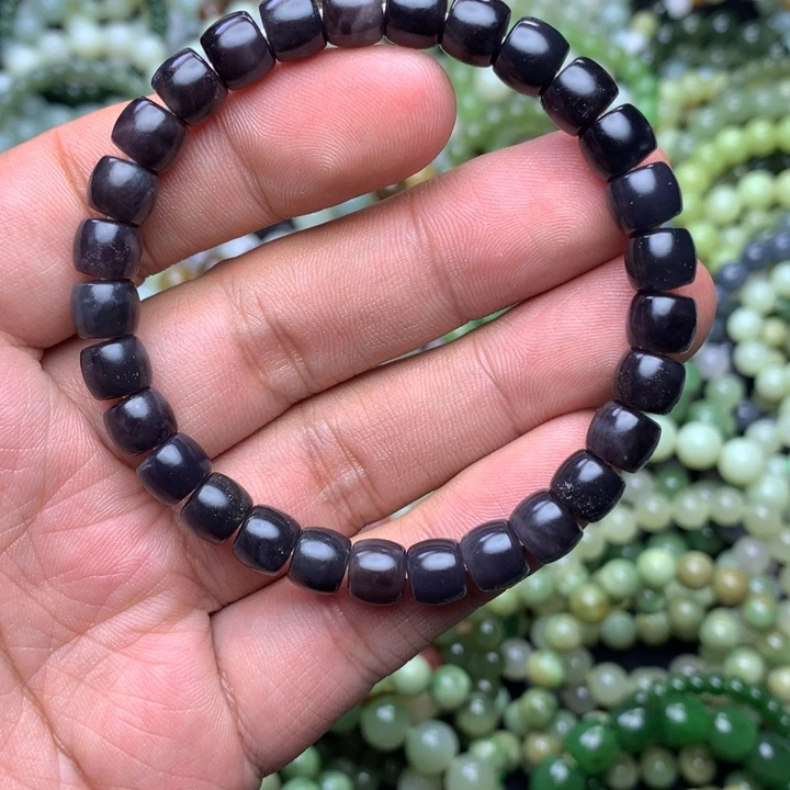 和田玉未镶嵌手串帝王紫 有小包容 介意勿拍