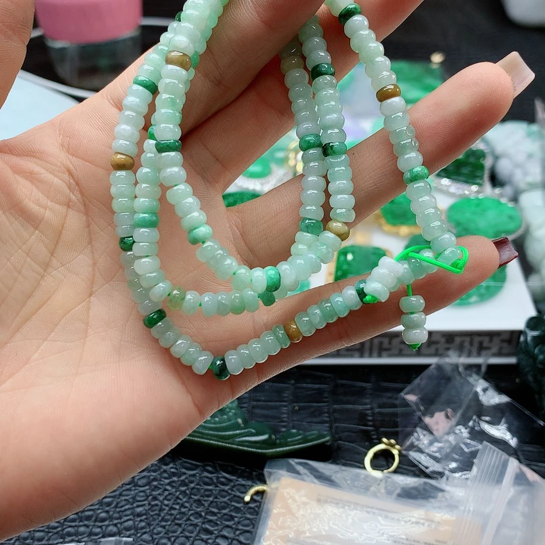【闪购商品】翡翠手链未镶嵌，