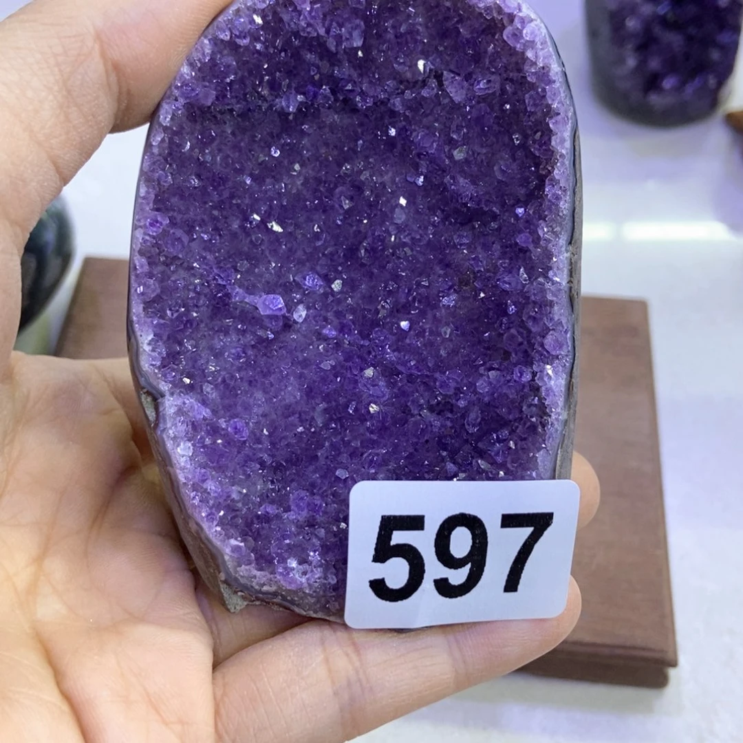 未镶嵌紫晶大型摆件（非配饰）