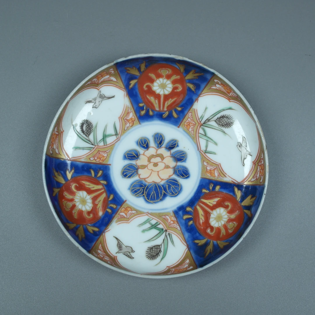 A175 五彩描金花鸟碟