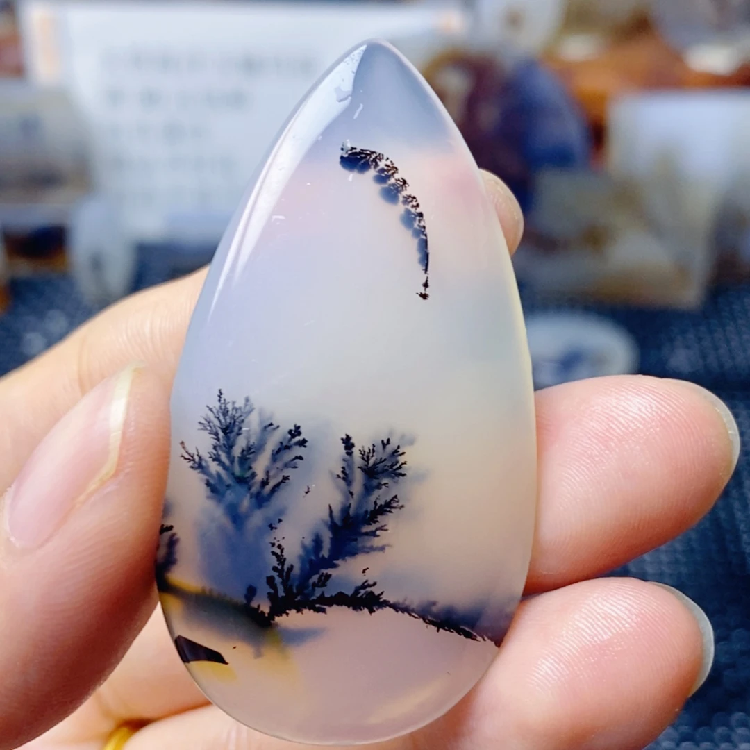 玛瑙/玉髓未镶嵌珠宝奇石